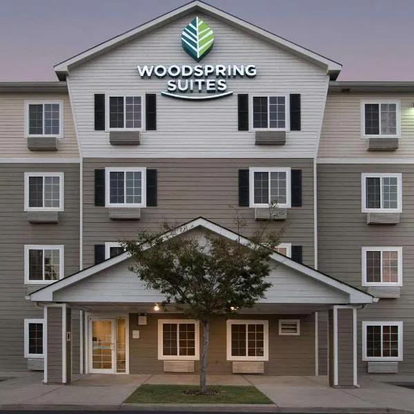 WoodSpring Suites Augusta Fort Eisenhower，位于Martinez的酒店