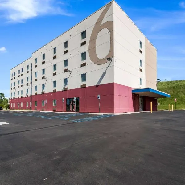 Motel 6 Wilkes Barre Arena，位于Bear Creek Village的酒店