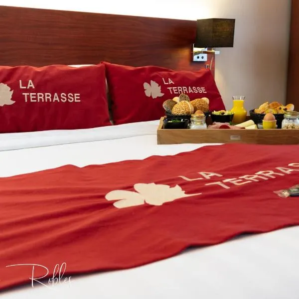 特拉斯酒店，位于德帕内的酒店
