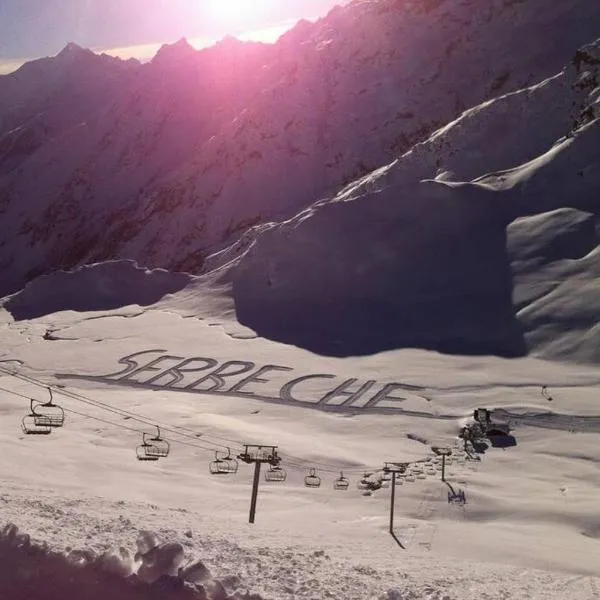 Charmant T2 proche Serre Chevalier Vallée 4 personnes，位于布里昂松的酒店