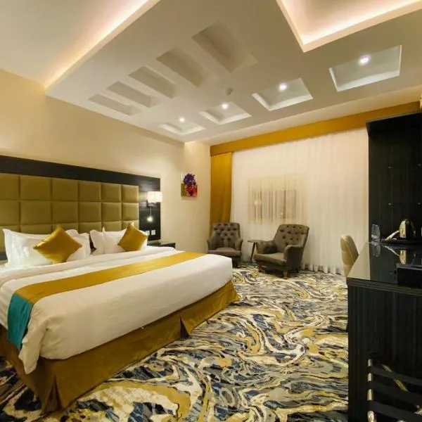 W Platinum Hotel，位于AR Rummanah的酒店