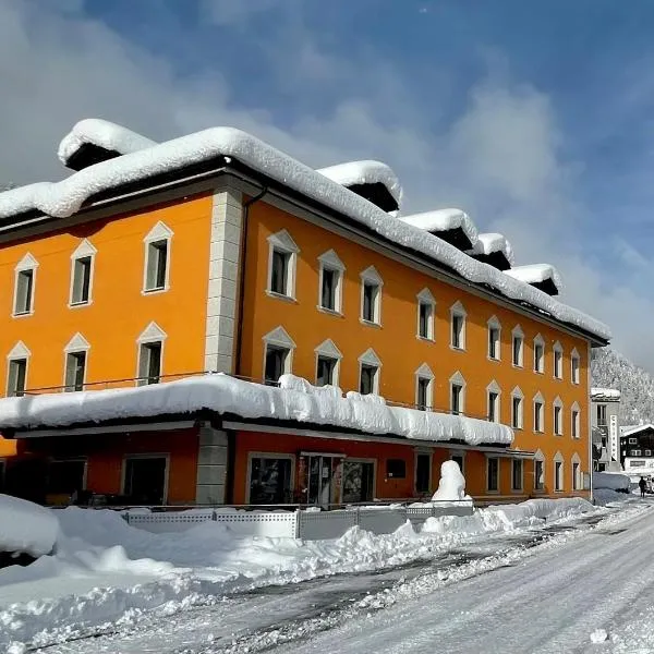 Boutique und Bier Hotel des alpes，位于莫雷尔的酒店