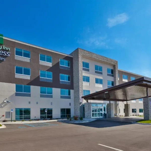 Holiday Inn Express & Suites - Cedar Springs - Grand Rapids N, an IHG Hotel，位于Cedar Springs的酒店