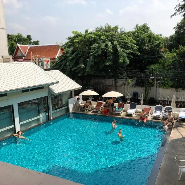 MANGO Lagoon Place，位于Ban Bang Krang的酒店