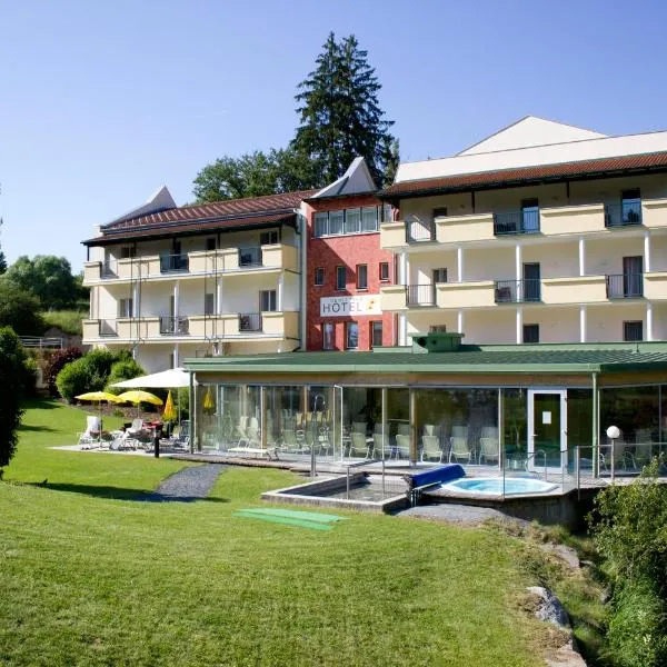 列布尼兹穆尔餐厅-酒店，位于拉波斯安德萨亚的酒店