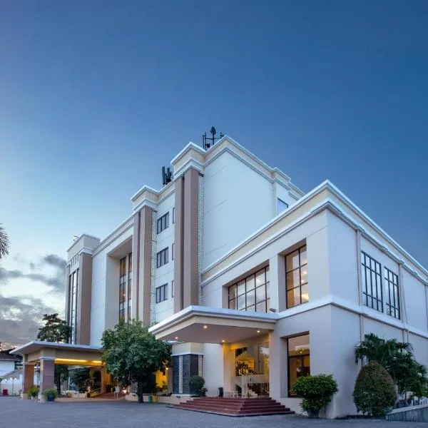 Riss Hotel Malioboro，位于Pucung的酒店