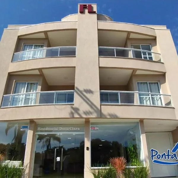 Residencial Dona Clara，位于巴拉那州蓬塔尔的酒店