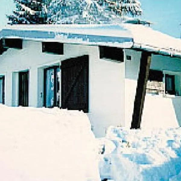 Chalet charmant à Métabief avec vue sur montagnes，位于梅塔比耶的酒店