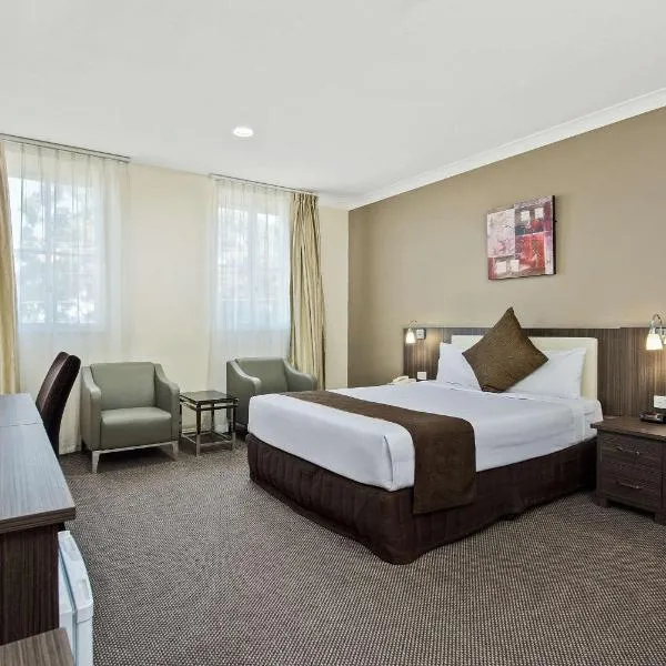Comfort Hotel Dandenong，位于斯普林韦尔的酒店