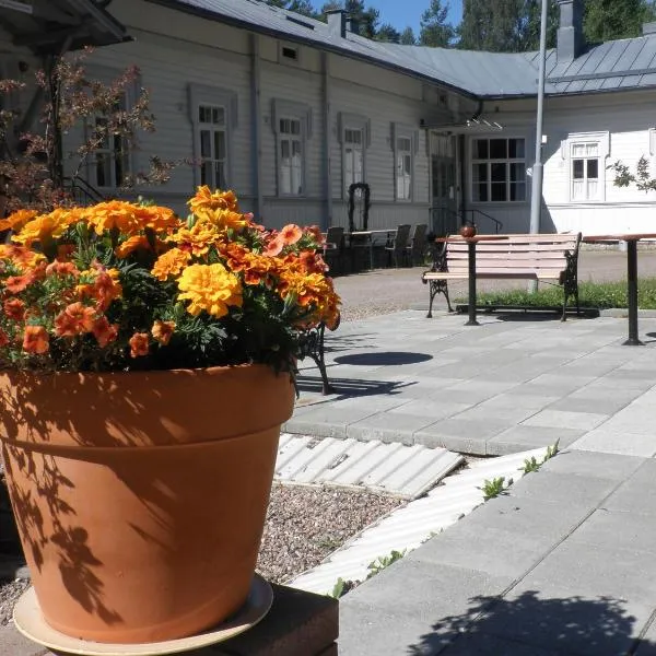 乌尔丽坎霍伊酒店，位于Tuuski的酒店