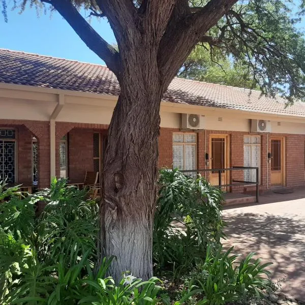 Acacia Gastehuis，位于卡图的酒店