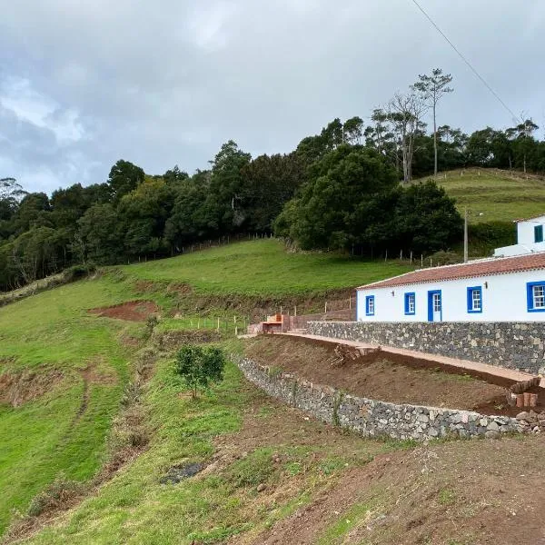 Casa da Bisa - Santa Maria - Açores，位于Santa Bárbara的酒店