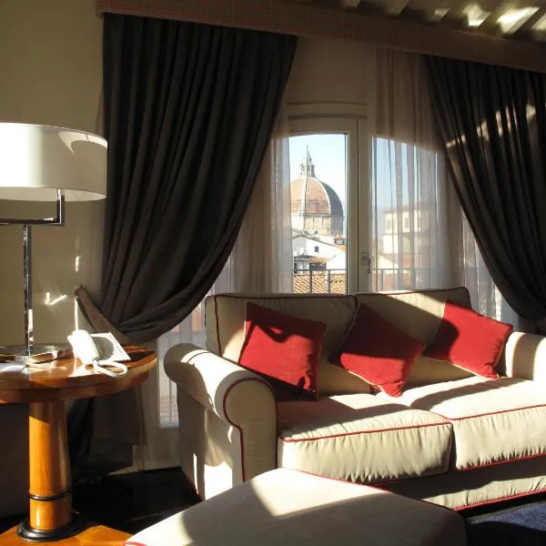 帕特里亚酒店，位于Capostrada的酒店