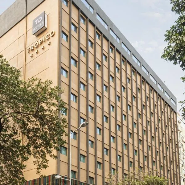 热带酒店，位于罗安达的酒店