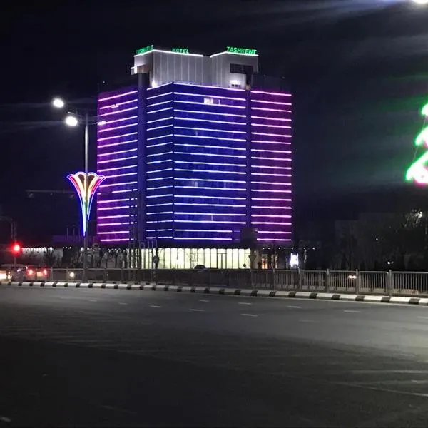Tashkent Hotel，位于努库斯的酒店