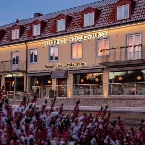 Hotell & Bistro Rödesund，位于Tåtorp的酒店