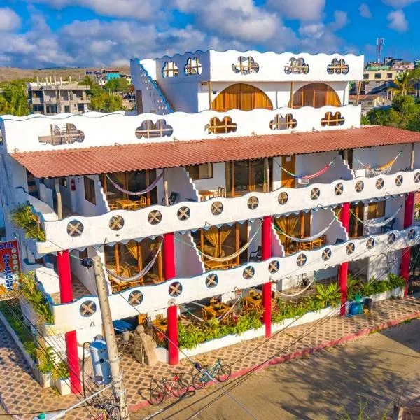 Royal Galápagos Inn，位于巴克里索莫雷诺港的酒店