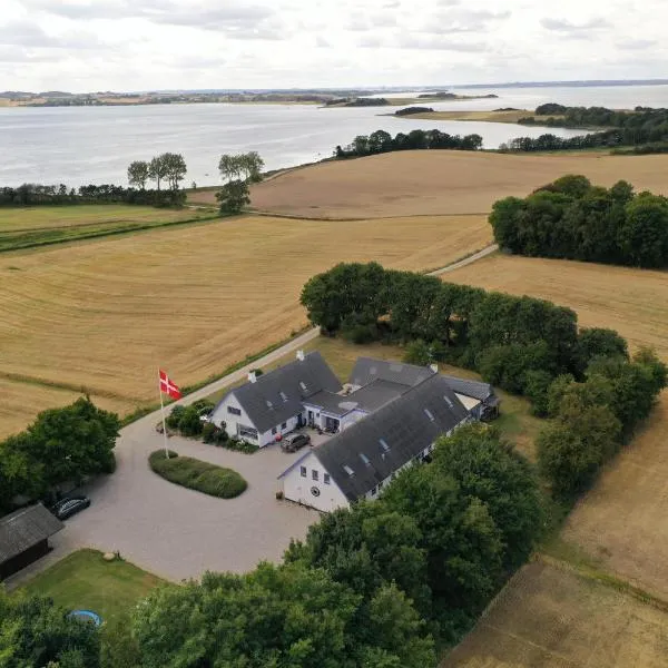 Rolsø Retreat，位于奥胡斯的酒店