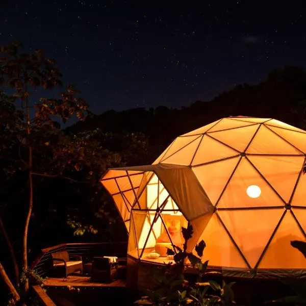 Trekker Glamping，位于La Victoria的酒店