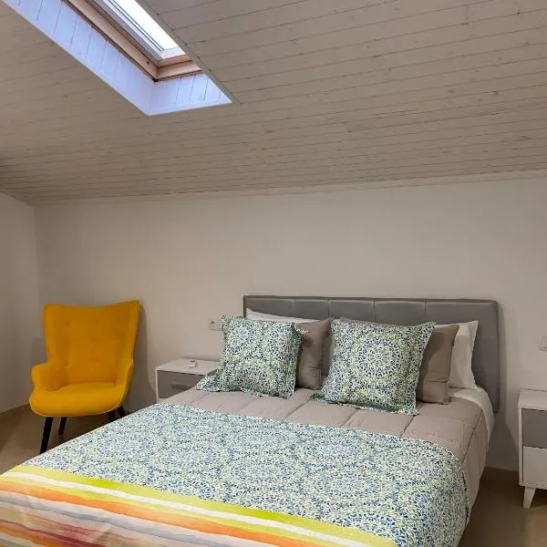 Os Arcos - Apartamentos Turísticos，位于波尔托马林的酒店