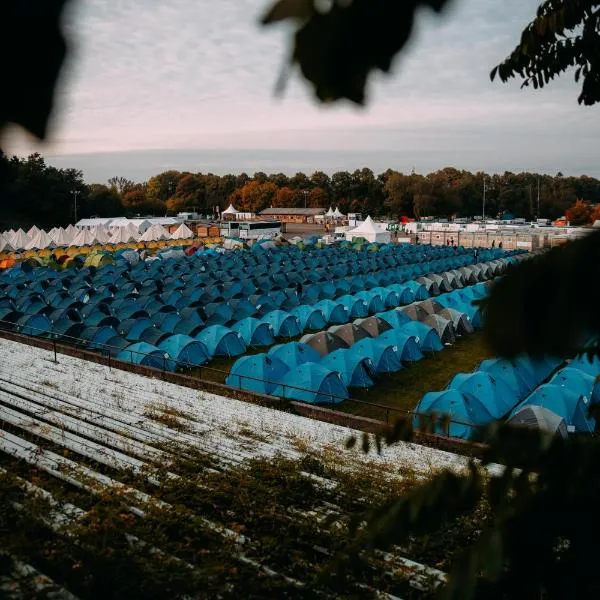 The ESN Kingsday Campsite，位于阿尔梅勒的酒店