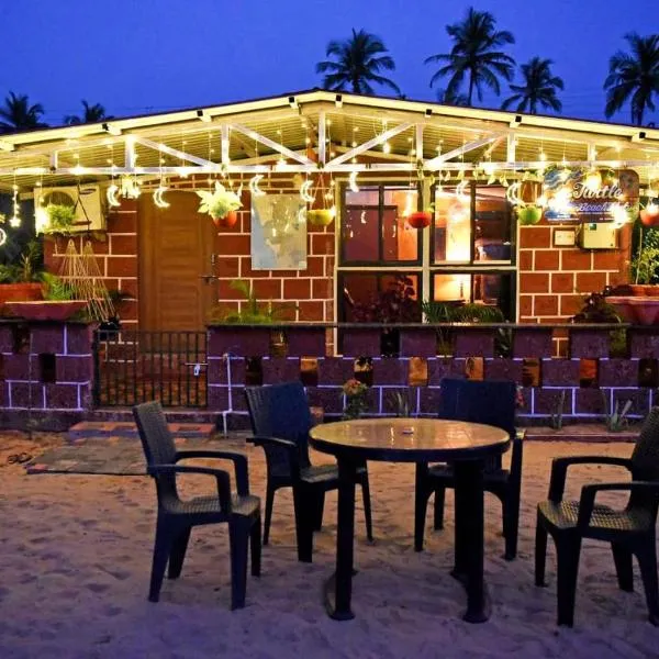 Turtle Beach House，位于Vengurla的酒店