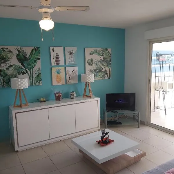 Appartement face à la marina du marin martinique，位于勒马兰的酒店