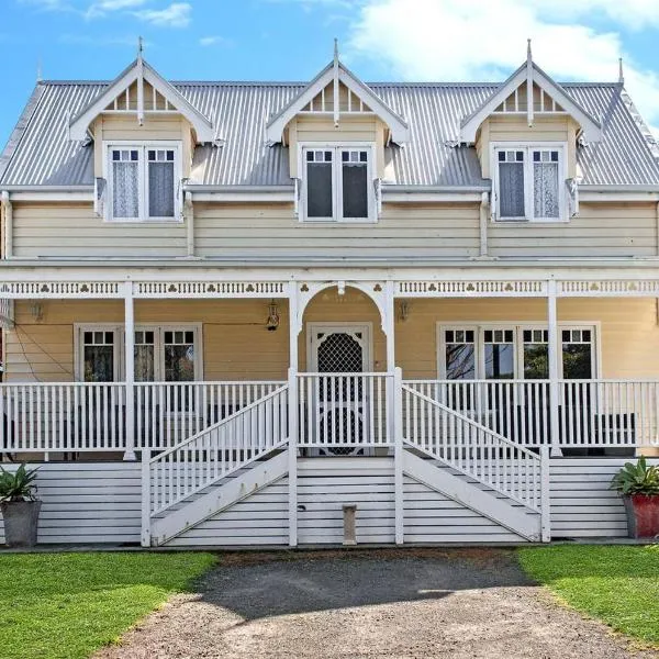 Dunes - Elegant Beach Villa with huge heated swim spa，位于仙女港的酒店