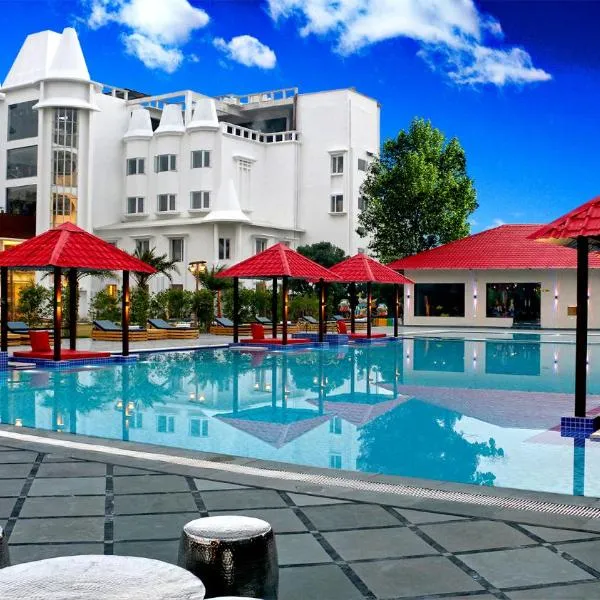 Tiaraa Hotels & Resorts，位于Kāshīpur的酒店