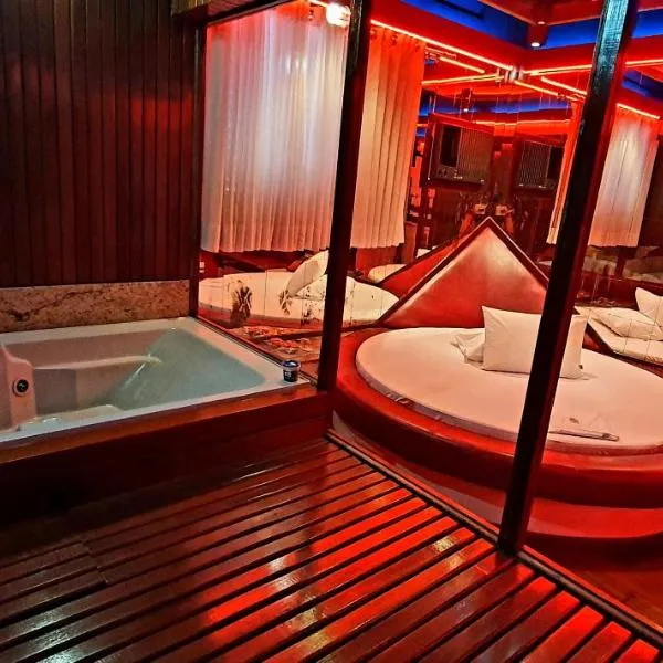 Motel Fantasy 5，位于贝洛奥里藏特的酒店