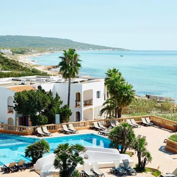 福门特拉海滩因索特尔酒店，位于Es Arenals的酒店
