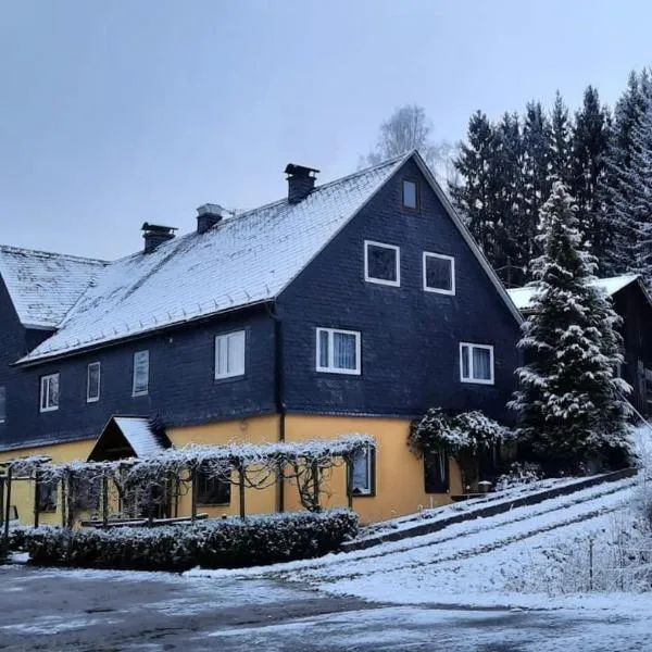 Pension Adolfshaide，位于Nordhalben的酒店