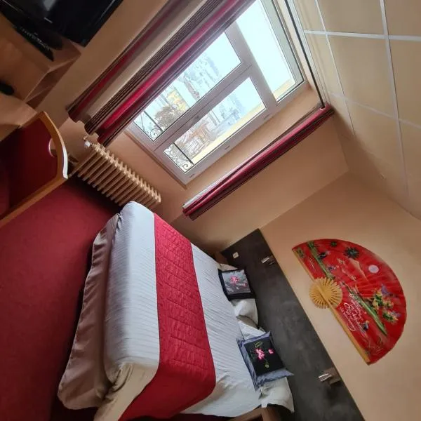 HOSTELLERIE du CANTAL，位于Paulhac的酒店