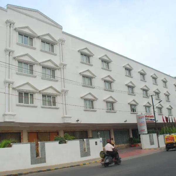 帕莱阿塔关口酒店，位于Nelamangala的酒店