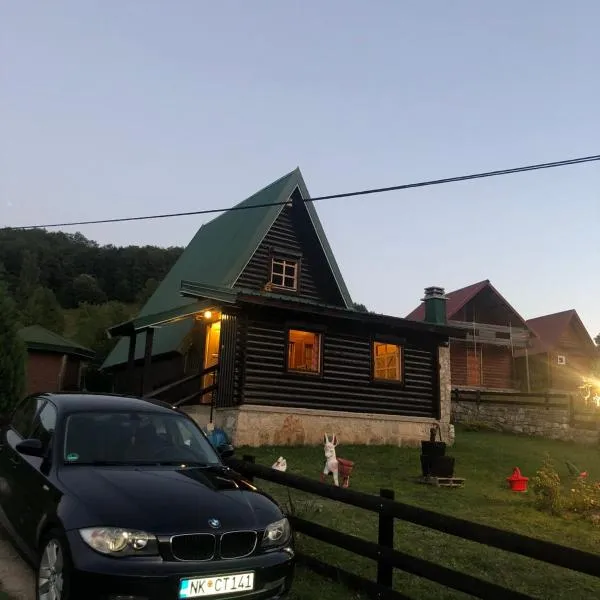 Romantika，位于Tušina的酒店