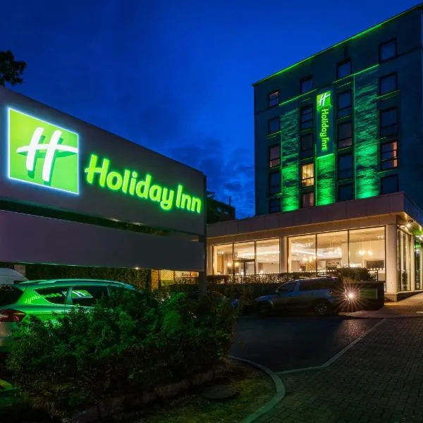 Holiday Inn Bournemouth, an IHG Hotel，位于Broadstone的酒店