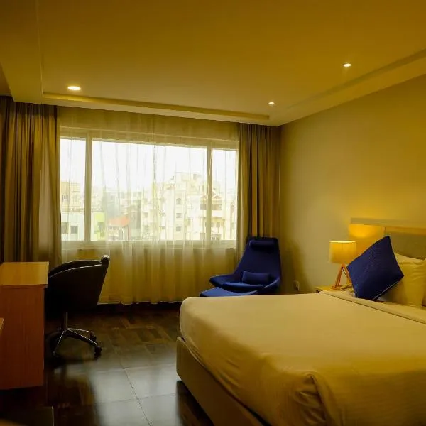 Bay View Hotel Vizag，位于维沙卡帕特南的酒店