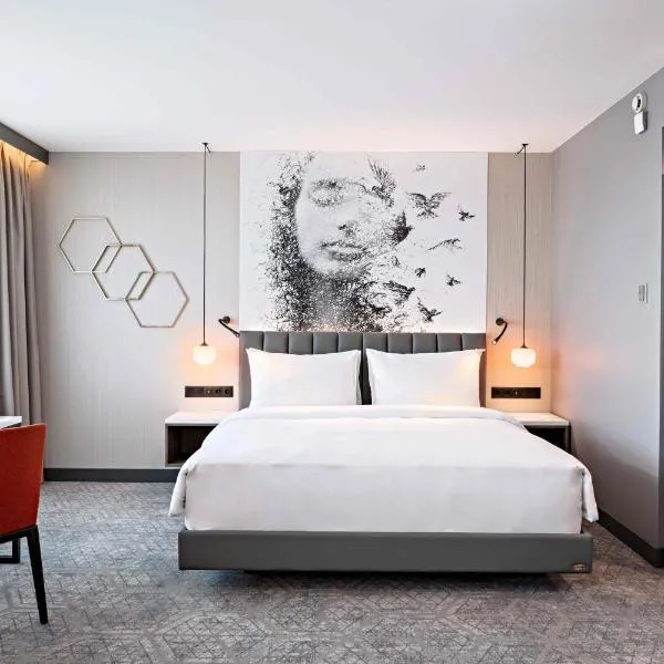 Radisson Blu Hotel & Spa, Daugava Riga，位于里加的酒店