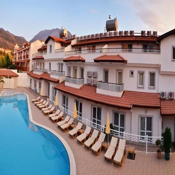Konfor Suite Otel，位于厄吕代尼兹的酒店