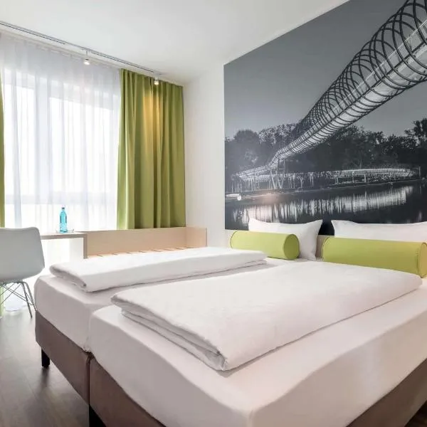 Super 8 by Wyndham Oberhausen am Centro，位于奥伯豪森的酒店
