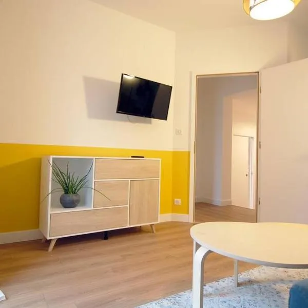 B&B jaune, Appartement indépendant, parking, wifi près de Strasbourg，位于Durningen的酒店