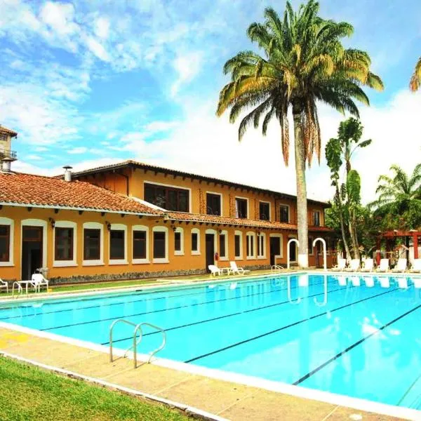 瓜达拉哈拉酒店，位于La Habana的酒店