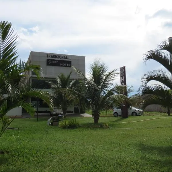 Tradicional Plaza Hotel，位于Nerópolis的酒店