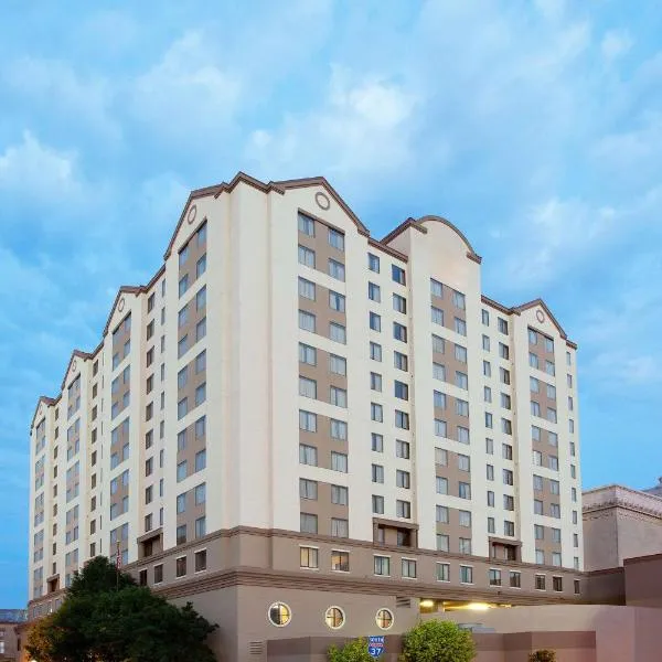Sonesta ES Suites San Antonio Downtown Alamo Plaza，位于圣安东尼奥的酒店