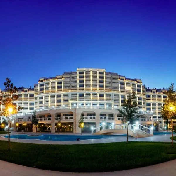 RELAX Apartment in Varna South Bay Residence，位于Priseltsi的酒店