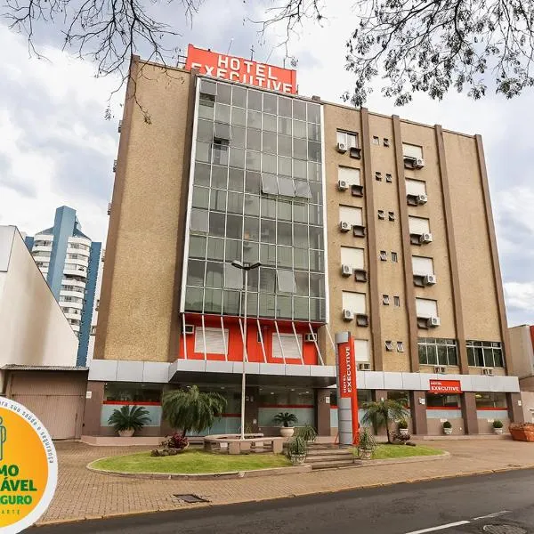 Hotel Suárez Executive Novo Hamburgo，位于Ivoti的酒店