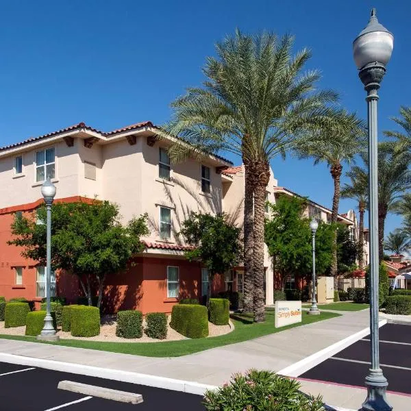 Sonesta Simply Suites Phoenix Scottsdale，位于斯科茨的酒店