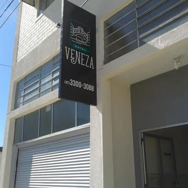 Hotel Veneza，位于Itaquá的酒店