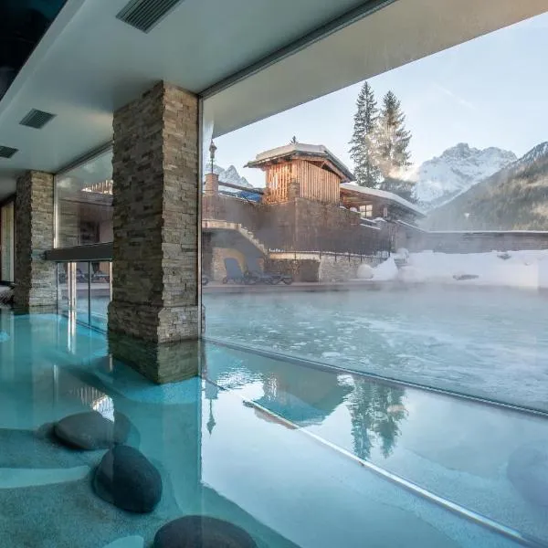 Croce Bianca Leisure & Spa Hotel，位于卡纳泽伊的酒店