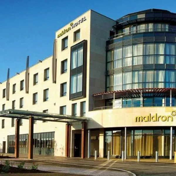桑迪路戈尔韦马尔丹酒店，位于奥兰莫尔的酒店